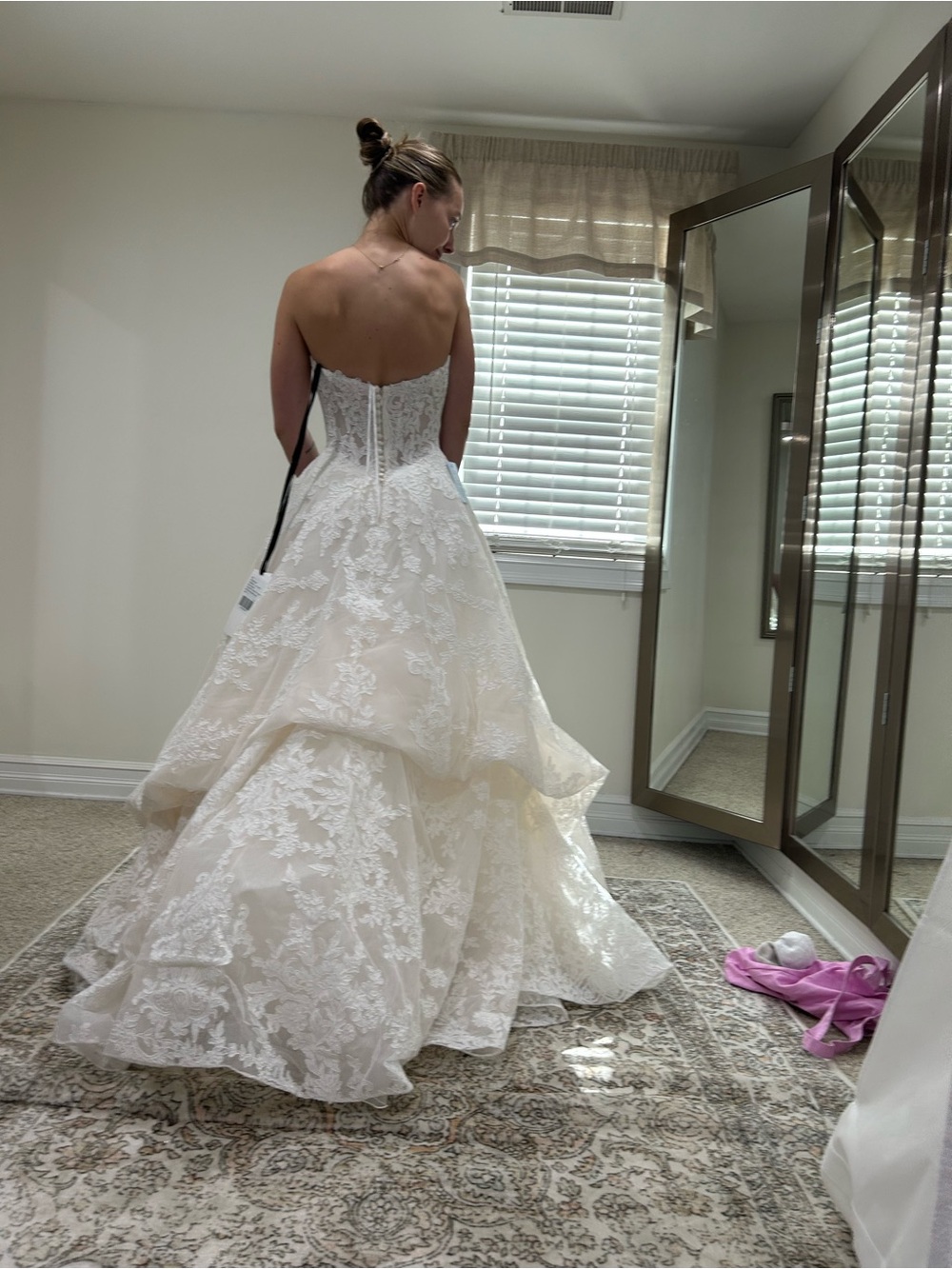 Pronovias x Anthropologie Weddings Kareny Basque-Waist Wedding Gown - Picture 5 of 5